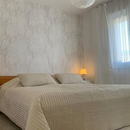 Apartment Blickfang Uber Den Dachern Bruchsal